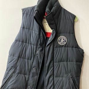 Abercrombie & Fitch Vest - Small